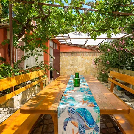 Sabina Mit Zwei Und Pool By Interhome Σπίτι διακοπών Πούλα