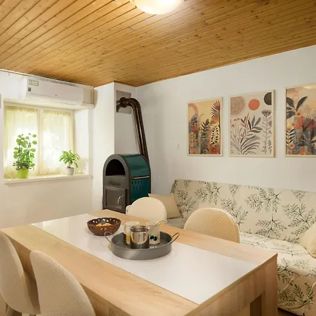 Sabina Mit Zwei Und Pool By Interhome Дом отдыха
