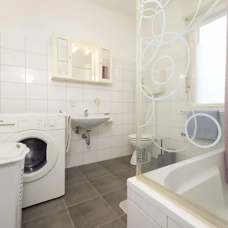 Sabina Mit Zwei Und Pool By Interhome *